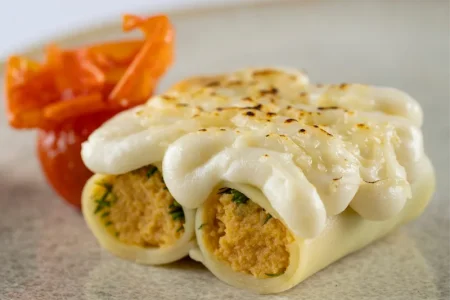 Receta ECV Canelones de Cremoso de Lingote de Mar con bechamel y queso parmesano